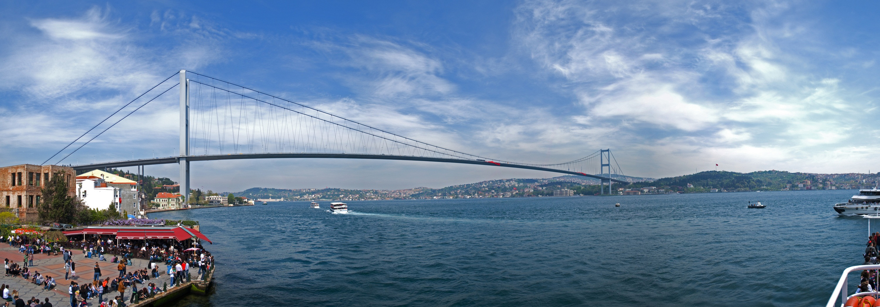 the-bosphorus-bridge-istanbul.jpg