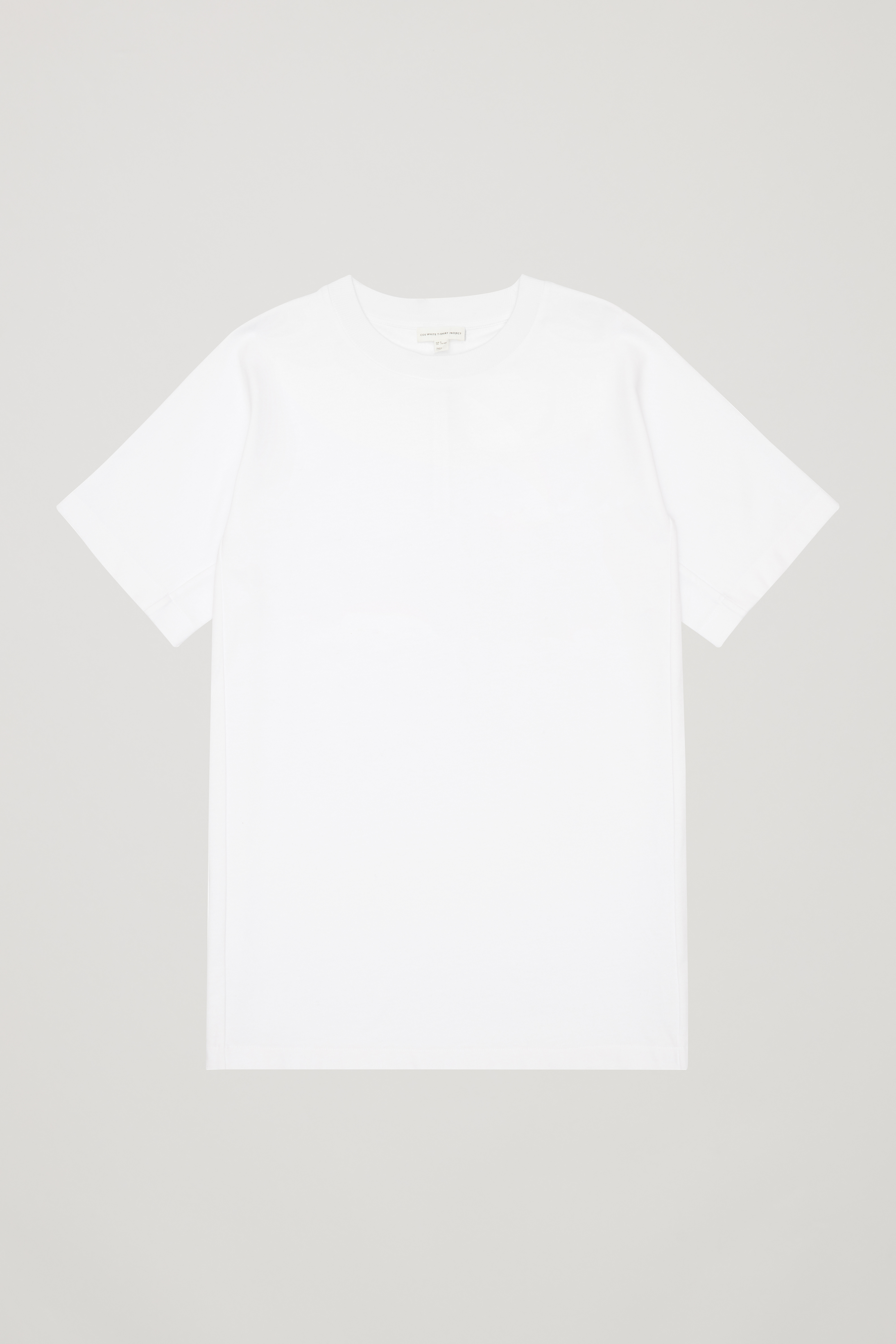 cos-loose-fit-organic-cotton-t-shirt-eur35-2.jpg